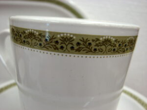 Vintage Corning Ware USA Centura Lynwood Dinnerware Kitchen Accessories