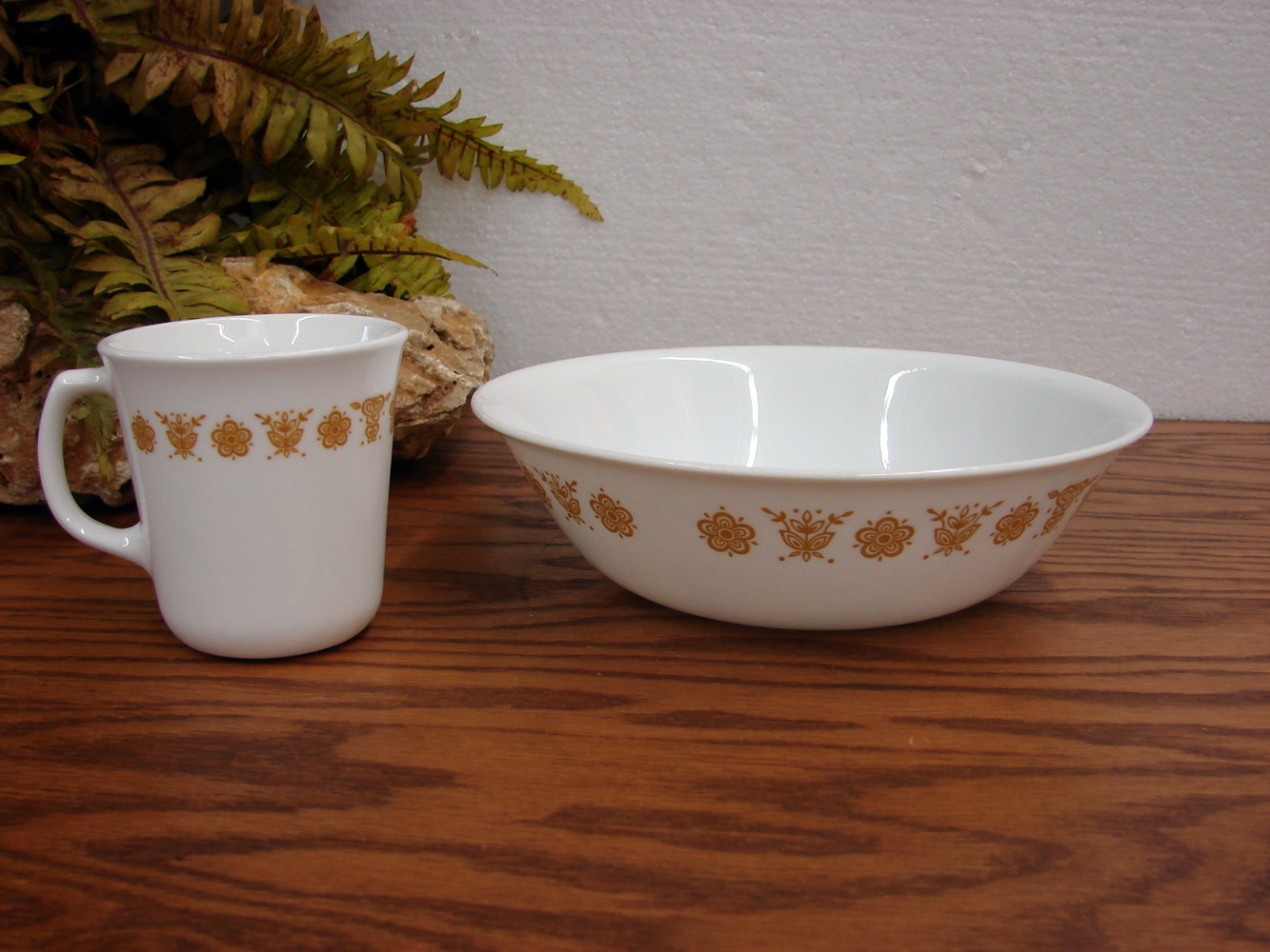 Vintage Corning Ware Corelle Butterfly Gold Tall Mug