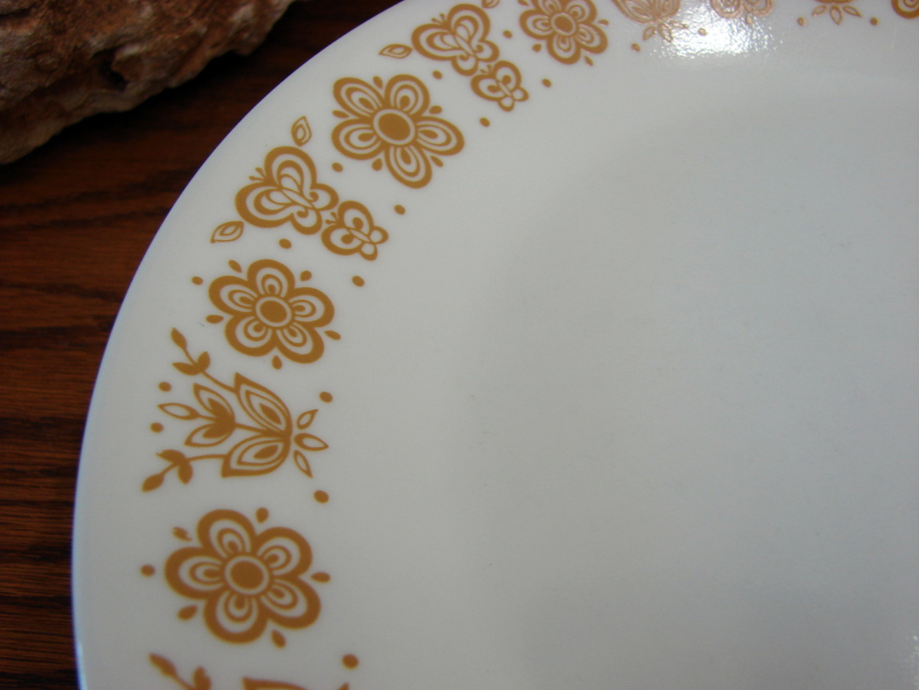 Vintage Corning Ware Corelle USA Butterfly Gold Dinnerware Kitchen  Accessories -  Log Cabin Decor