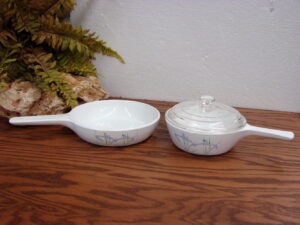 Vintage Corning Ware Corelle Shadow Iris S-81 Sauce Pan w/ PYREX Lid