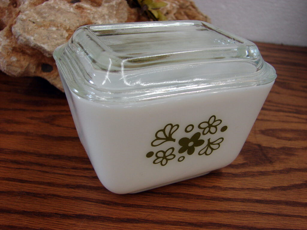 Spring Box Dish Vintage PYREX Spring Blossom Crazy Daisy #501 Refrigerator Dish w/ as ...