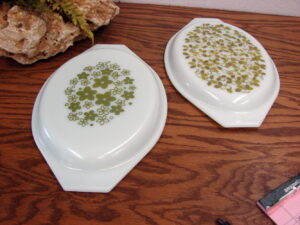 Vintage PYREX Spring Blossom Crazy Daisy #945 Oval Lid for #045 Casserole