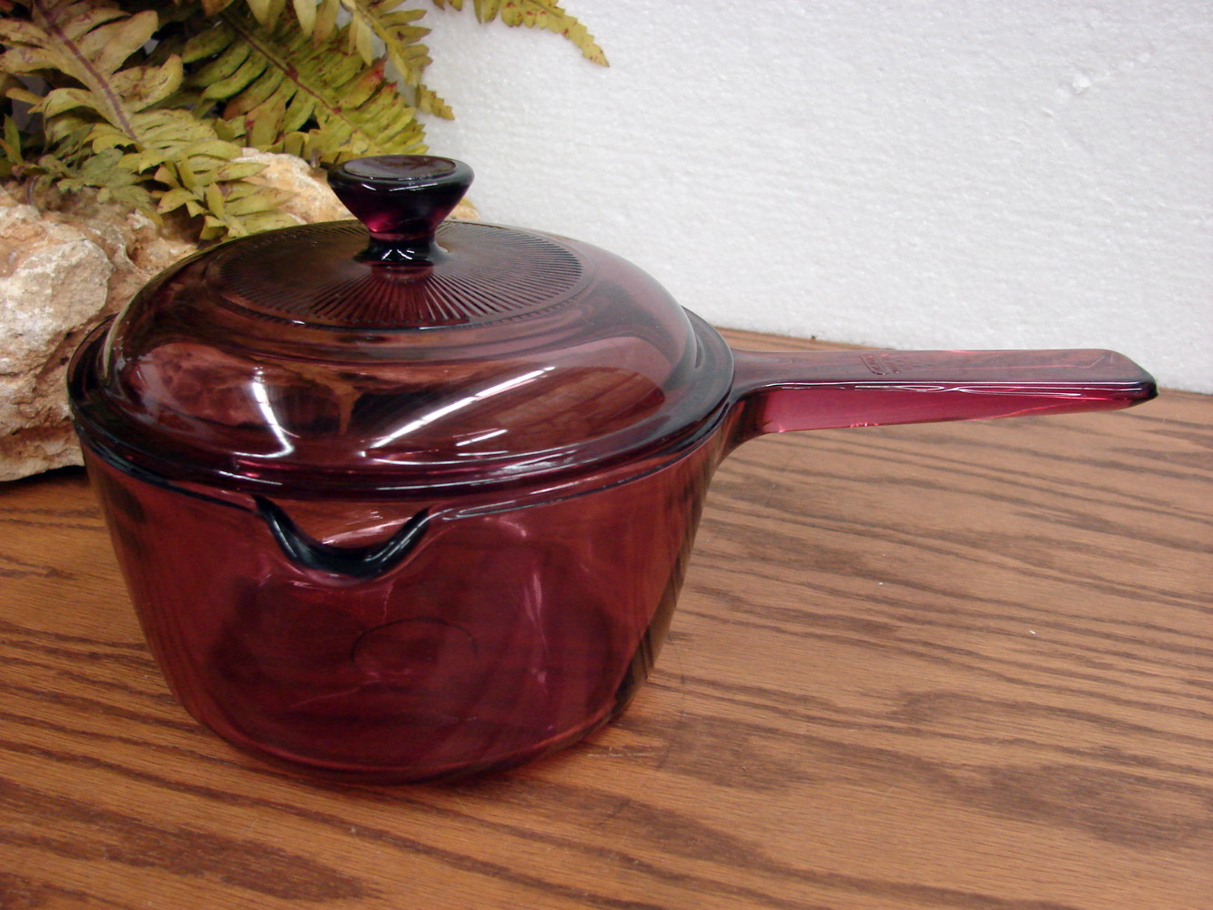 Vintage PYREX Glass Visions Cranberry 1 Liter Spout Sauce Pan w/ PYREX Glass Lid