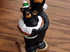 New Big Sky Carvers Bearfoots Bears Jeff Fleming Snowshoe with Baby Ornament