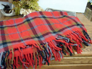 Vintage Hudson Bay Gold Harvest Wheat Stripe 4 point Wool Blanket 85 x 73, Moose-R-Us.Com Log Cabin Decor