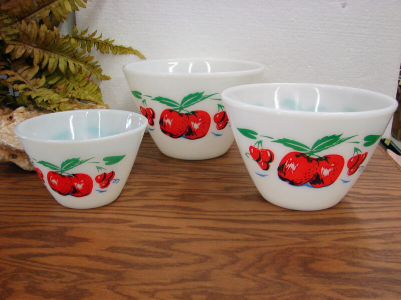 Vintage Fire King Milk Glass Apple Cherry Nest Splash Proof Mixing Bowl Shakers, Moose-R-Us.Com Antiques Collectibles Log Cabin Decor