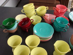 Set/23 Solid Color Coffee Cups Vintage Hazel Atlas Moderntone 1940’s Collection