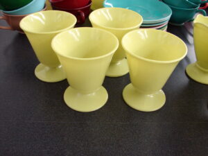 Set/4 Sherbet Chartreuse Green Vintage Hazel Atlas Moderntone 1940’s Collection