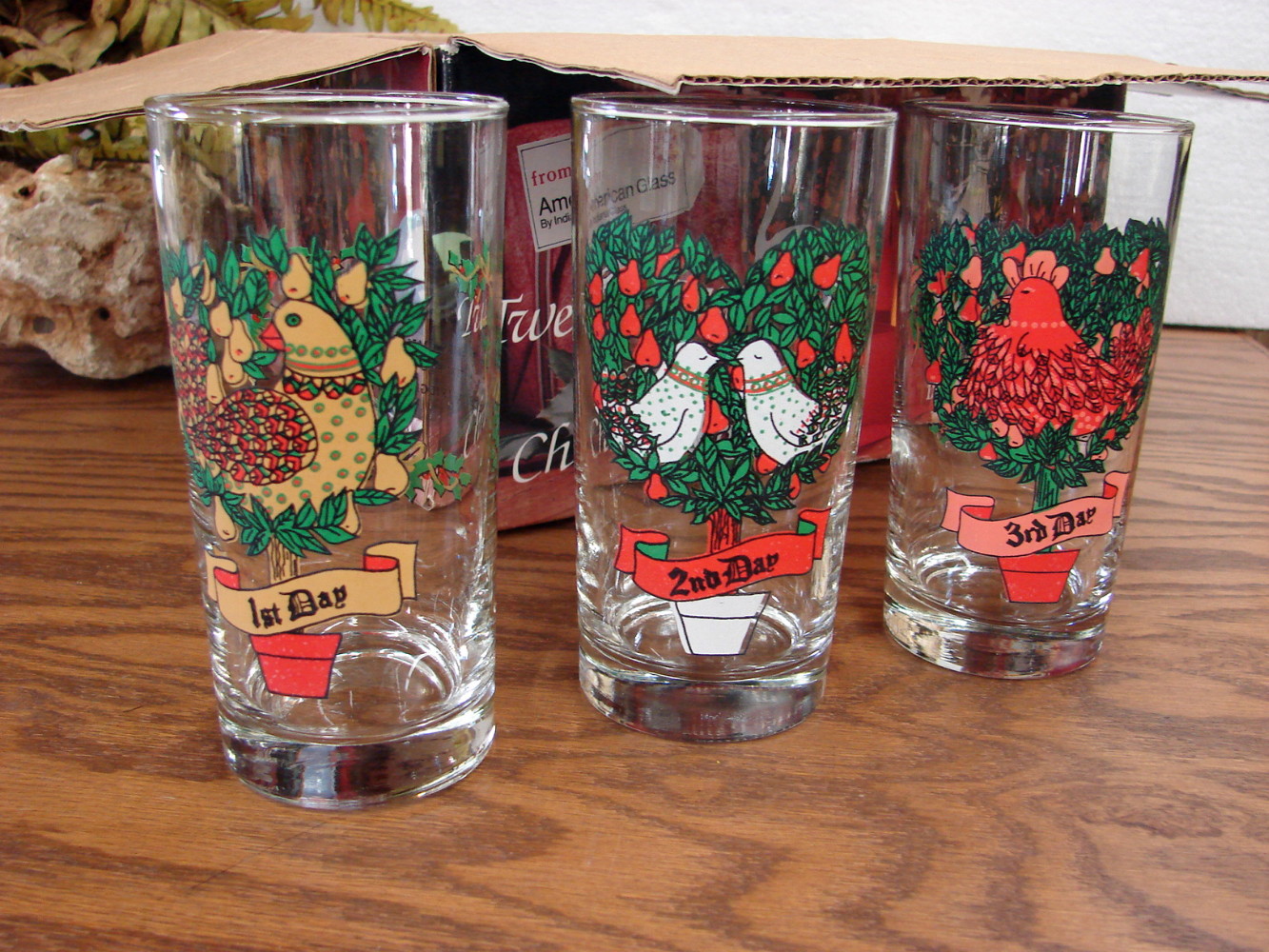 Vintage Indiana Glass Complete Set 12 Days of Christmas Glasses NIB - Image 5