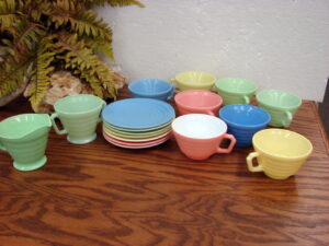 Set/7 Ribbed Saucers Plates Vintage Hazel Atlas Moderntone 1940’s Collection