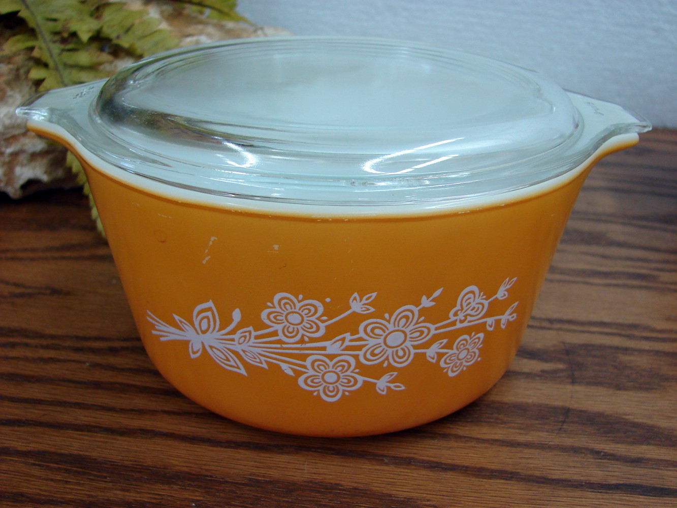 Vintage PYREX Butterfly Gold II #473 Cinderella Round Casserole w/ Lid 1 Qt as is