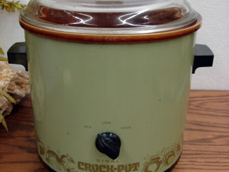 Vintage Rival Crock Pot #3100 Slow Cooker 3.5 Quart Stoneware