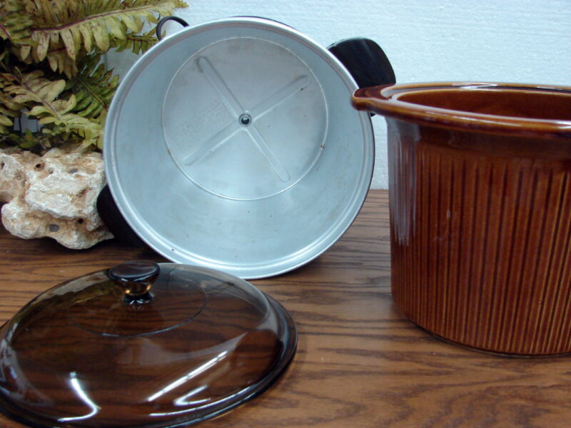 Rival 3150 Tan Fleck Crock Pot Slow Cooker Server 3 Part Tested Works, Moose-R-Us.Com Antiques Collectibles Log Cabin Decor