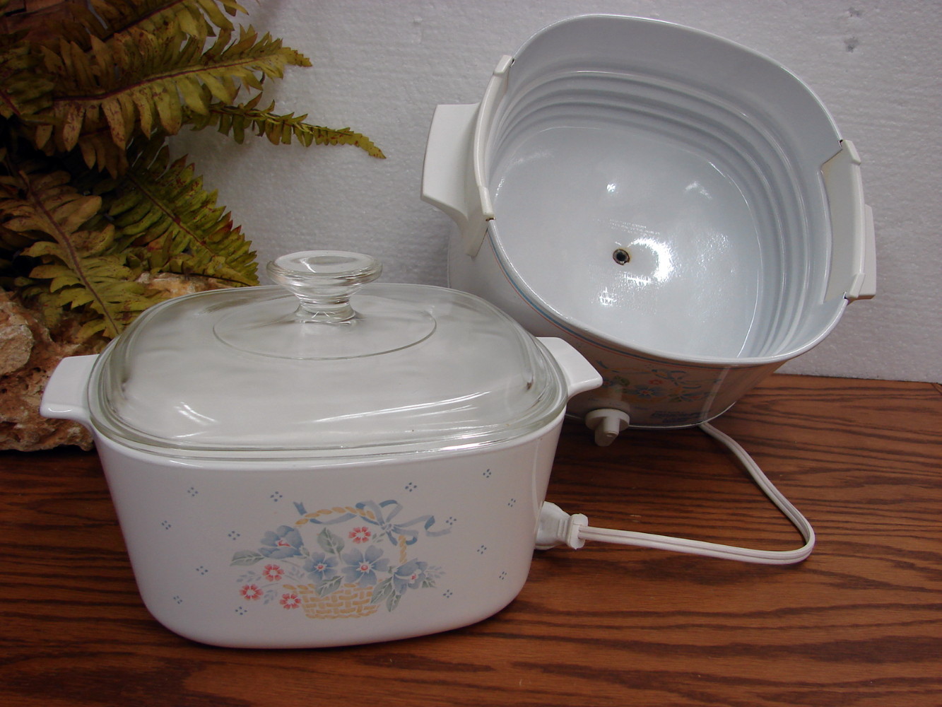 Vintage Rival Corningware Slow Cooker Crock Pot Stoneware Warmers