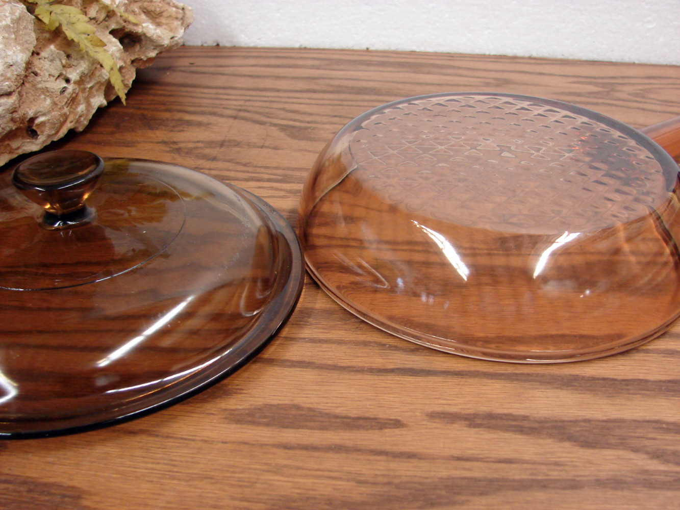 Vintage PYREX Amber Brown Visions Waffle Bottom 7" Skillet Frying Pan w/ PYREX Lid - Image 2