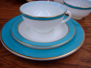 Vintage PYREX Turquoise Blue Gold Luncheon Plate Cup and Saucer 12 Pc Lot