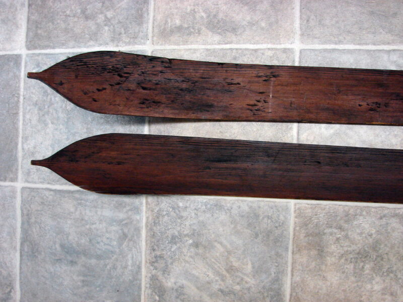Vintage Primitive Super Long Wood Snow Skis Original Basic Bindings Cabin Decor, Moose-R-Us.Com Log Cabin Decor