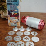 Vintage PSM Cookie Pastry Mold Plunge Gun British Hong Kong in Box