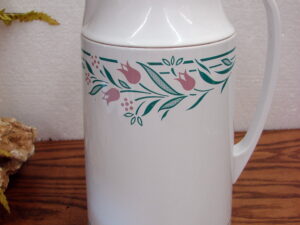 Corning Ware Rosemarie Pink Tulip Corelle Insulated Serving Carafe
