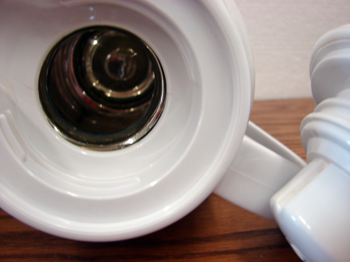 Corning Ware Rosemarie Pink Tulip Corelle Insulated Serving Carafe - Image 2