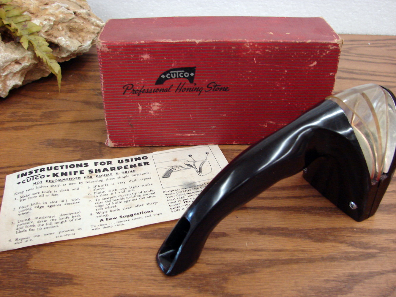 Vintage Cutco Knife Sharpener Professional Honing Stone NIB MooseR
