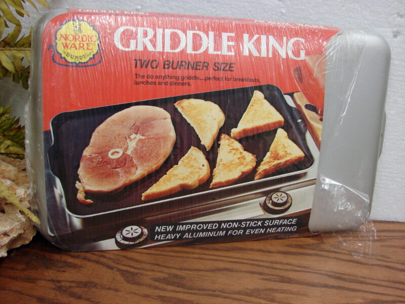 Vintage Scandinavian Nordic Ware Griddle King Two Burner Size Like New, Moose-R-Us.Com Log Cabin Decor