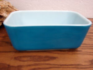 Vintage PYREX Horizon Blue #502 Medium Refrigerator Dish