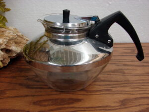 Vintage PYREX 8446 Flameware Glass Stainless 6 Cup Teapot Tea Pot, Moose-R-Us.Com Log Cabin Decor