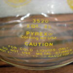 Vintage PYREX Lemon Carafe #3515 #3520 Lemon-aid Carafe w/ Lid - Image 3