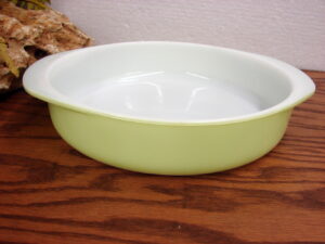 Vintage JAJ England Pyrex Cottage Rose 505 Casserole Dish With JAJ Logo Clear Lid, Moose-R-Us.Com Log Cabin Decor