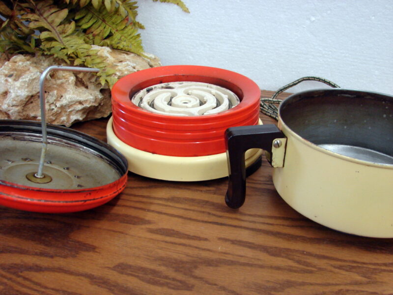 Vintage Orange Yellow Metal Rotary Electric Popcorn Popper w/ Burner - Image 2