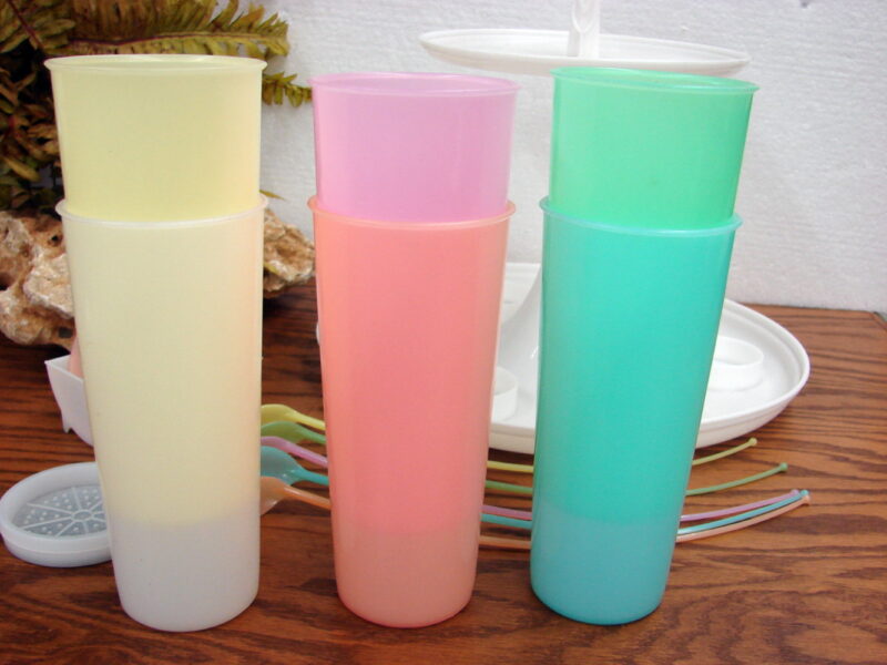 Vintage Tupperware Ice Tea Lemon aid Carousel Caddy Glasses Stirrers Coasters, Moose-R-Us.Com Log Cabin Decor