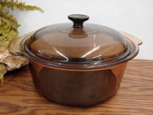 Vintage PYREX Amber Brown Vision 5 Liter Non Stick Dutch Oven Stock Pot w/ Matching PYREX Lid