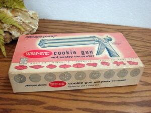 Antique Krumkake Iron Red Wood Handle Plastics for Industry Mpls Nordic Ware, Moose-R-Us.Com Log Cabin Decor