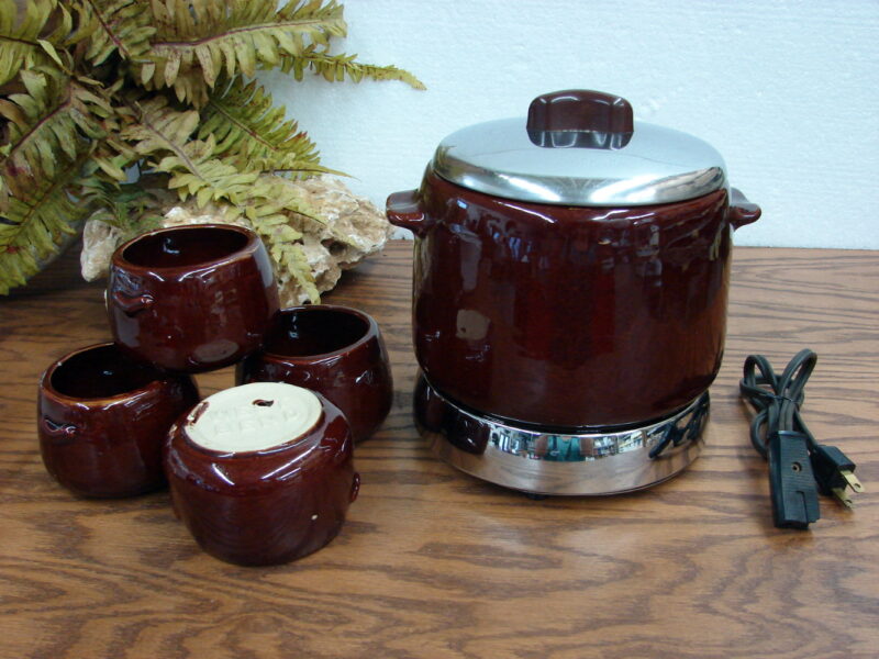 Vintage Stoneware West Bend Bean Pot w/ Chrome Heat-Rite Warmer Plate, Moose-R-Us.Com Log Cabin Decor