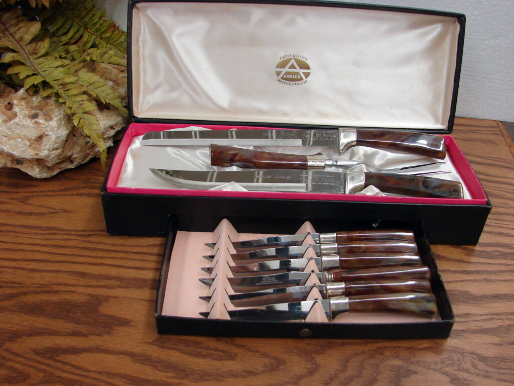 Vintage England Regent Sheffield 9 Pc Meat Carving Steak Knife Set in