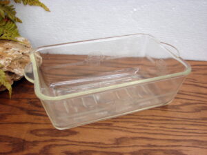 Vintage Clear Glass Glasbake Queen Anne Bundt Cake Round Angel Food Jello, Moose-R-Us.Com Log Cabin Decor