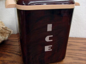 Vintage MCM Lustro'Ware Brown Wood Grain ICE Bucket #112