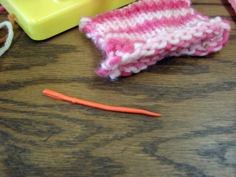 Vintage Mattel Knit Magic Knitting Machine Toy Original Box, Moose-R-Us.Com Log Cabin Decor