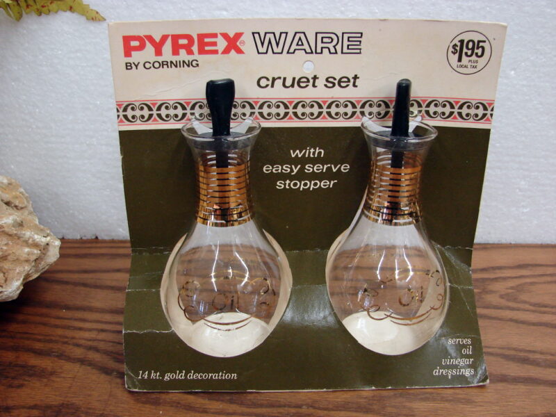 Vintage PYREX 14 kt. Gold Trim Oil Vinegar Cruet Set Dressing Bottles NIB Corning, Moose-R-Us.Com Log Cabin Decor