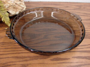 Vintage PYREX #229 Original Flavor Saver Pie Plate Fluted Rim Amber Brown Smoke