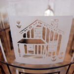 Vintage Hazel Atlas Amish Rooster Tulip Cottage Ice Lip Pitcher - Image 4