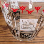 Vintage Hazel Atlas Amish Rooster Tulip Cottage Ice Lip Pitcher - Image 3