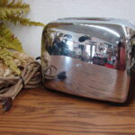 Vintage Toastmaster Automatic Pop Up Toaster Chrome Tested Works