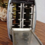 Vintage Toastmaster Automatic Pop Up Toaster Chrome Tested Works - Image 3