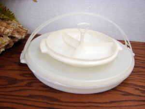 Vintage Tupperware 405 Divided Party Vegetable Serving Tray w/ Handle +Bonus