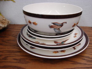 Big Sky Stoneware Upland Game Bird 9" Serving Bowl Phillip Crowe