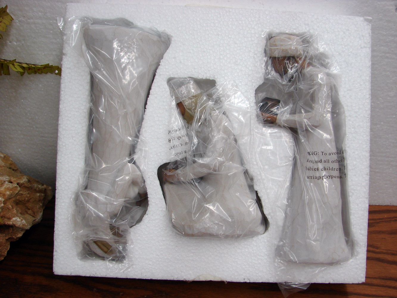 Brand New Susan Lordi Willow Tree Nativity 3 Pc The 3 Wisemen Set - Image 2