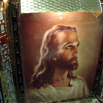 Vintage Lighted Shadowbox Picture Jesus Gold Lattice Frame Original Box - Image 2