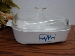 Vintage Corning Ware Blue White Microwave Browning Pan ZigZag Design A-10 w/ Lid